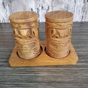 Acacia Wood Tiki Salt & Pepper Shakers 2 x 3 inch Vintage Beach Party ‎ Barware